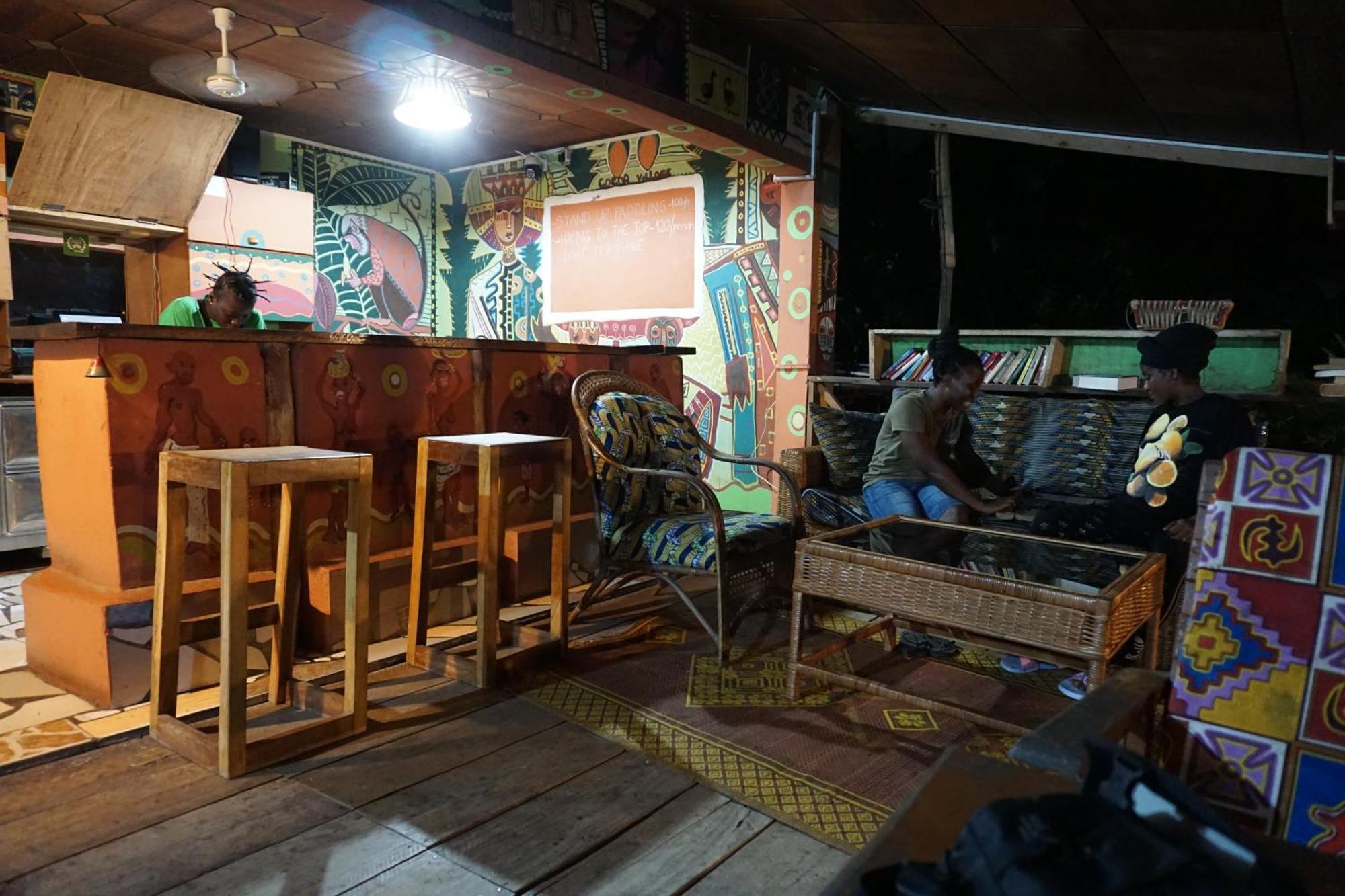Cocoa Village Guesthouse Obo  Exterior photo