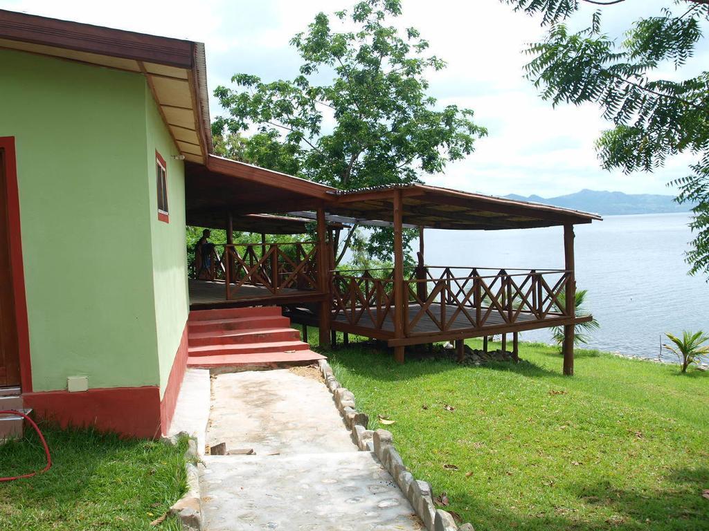 Cocoa Village Guesthouse Obo  Exterior photo